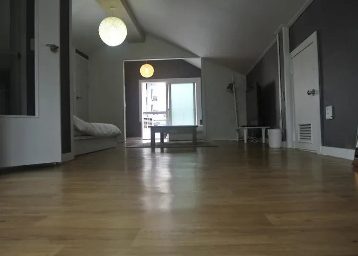 Mini Insa 2*